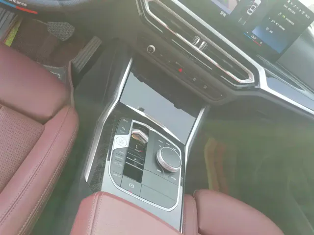 BMW 3 Series — Фото автомобиля 9