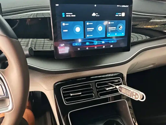 BYD Qin PLUS — Фото автомобиля 12