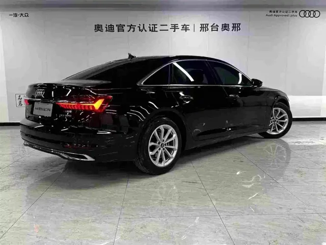 Audi A6L — Фото автомобиля 5