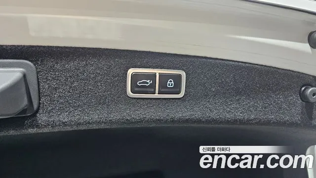 Genesis G80 Бензин 2.5 турбо AWD — Фото автомобиля 20