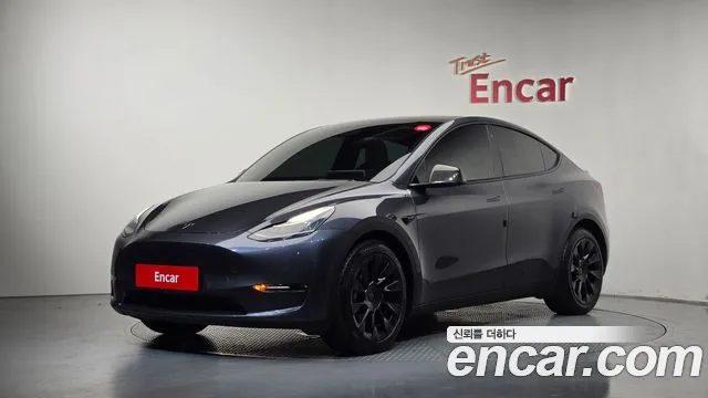 Фотография автомобиля — Tesla Model Y