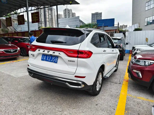 Haval M6 — Фото автомобиля 8