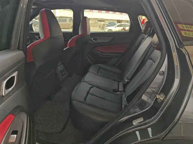 Changan CS55 Plus — Фото автомобиля 12