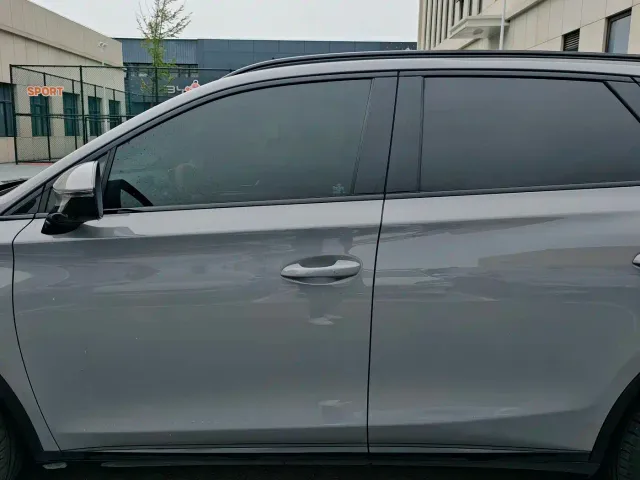 BYD Tang — Фото автомобиля 19