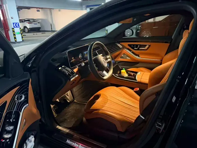 Mercedes-Benz S-Class — Фото автомобиля 2
