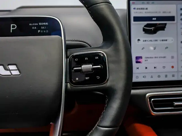 Li Auto Li Auto L7 2025 Ultra Smart Renewal Edition — Фото автомобиля 29