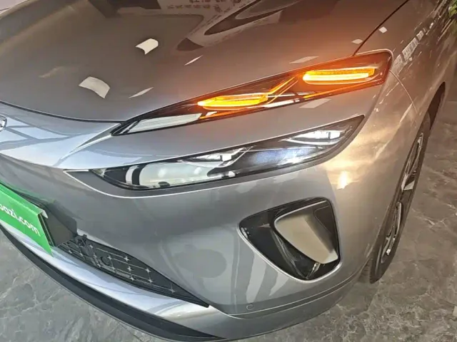 BYD Sealion 06 — Фото автомобиля 17