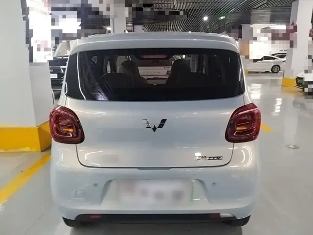 Wuling Hongguang Mini EV — Фото автомобиля 5