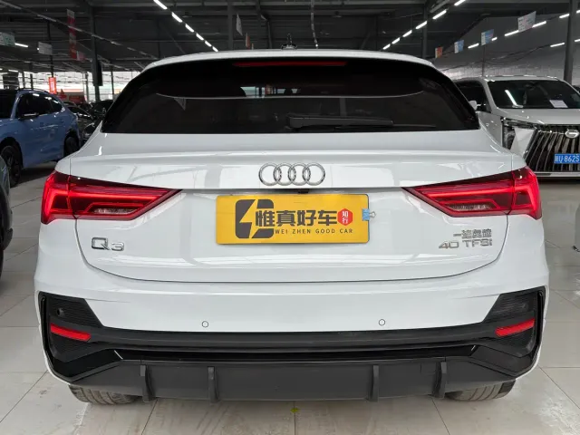 Audi Q3 Sportback — Фото автомобиля 23