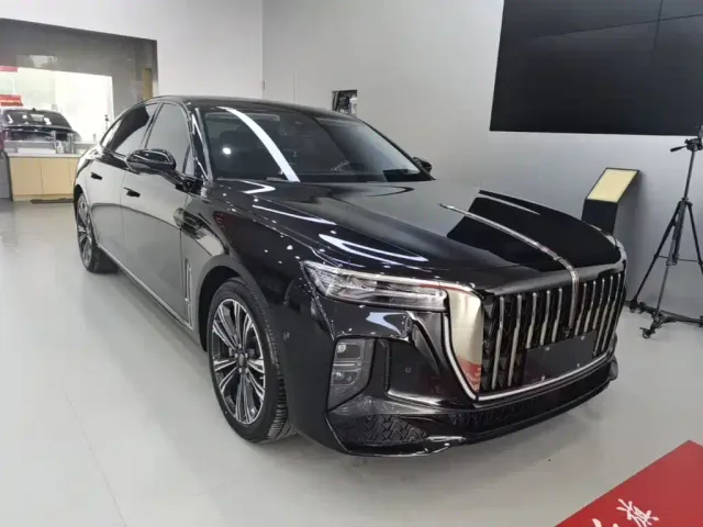Hongqi H9 — Фото автомобиля 3