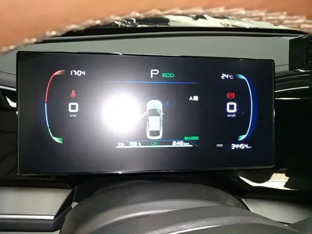 BYD Qin PLUS — Фото автомобиля 11