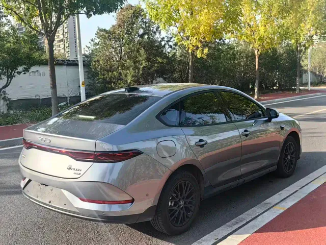BYD Qin PLUS — Фото автомобиля 4