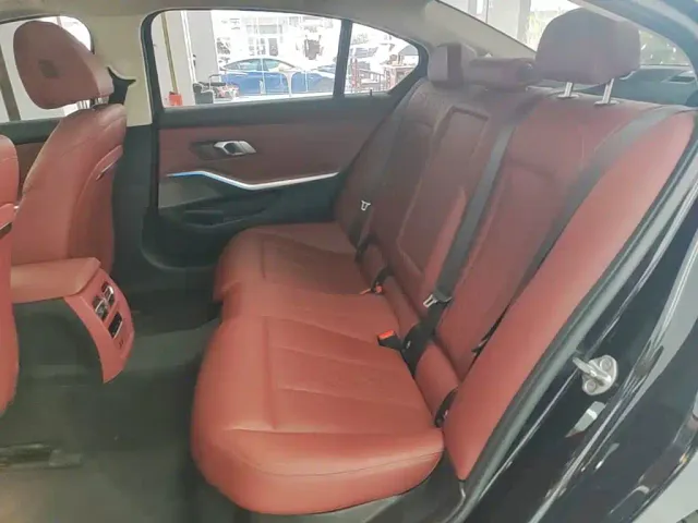 BMW i3 — Фото автомобиля 16