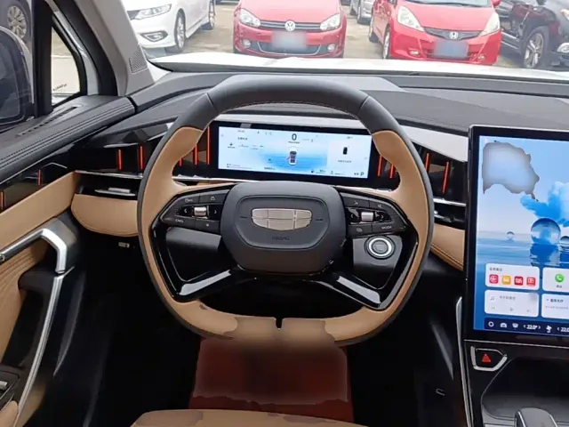 Geely Boyue L — Фото автомобиля 10