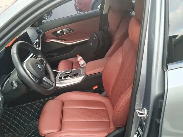 BMW 3 Series — Фото автомобиля 14