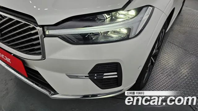 Вольво XC60 — Фото автомобиля 17