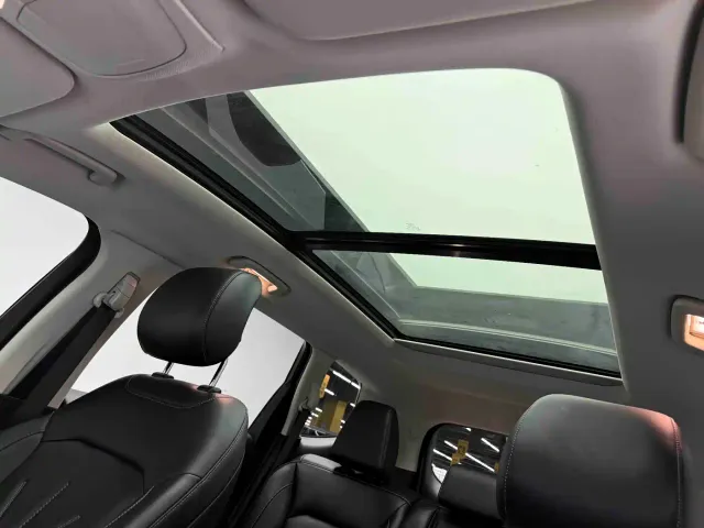 Ford Edge 2021 PLUS EcoBoost 245 FWD Platinum Sharp 5-seater — Фото автомобиля 11