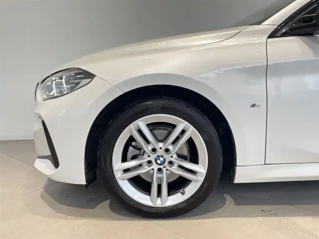 BMW 1 Series — Фото автомобиля 14