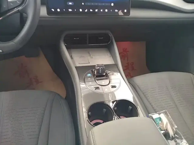 BYD Seal 06 GT — Фото автомобиля 13