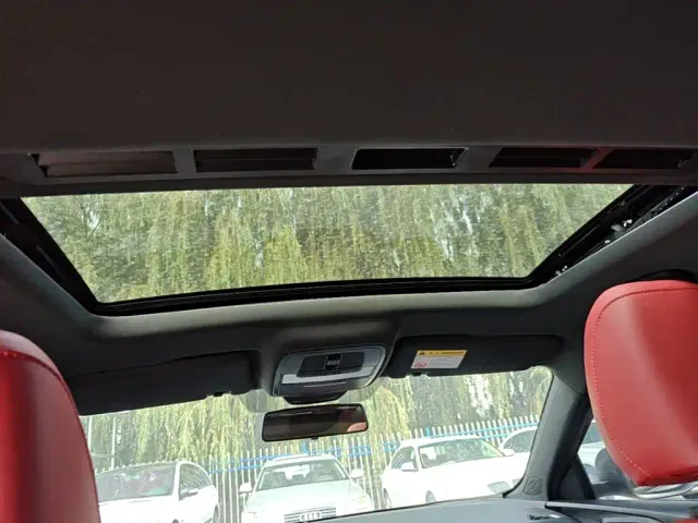 MG MG5 2021 Model 180DVVT Manual Youth Luxury Edition — Фото автомобиля 17