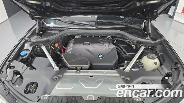 BMW X4 xDrive20i M Sport — Фото автомобиля 6