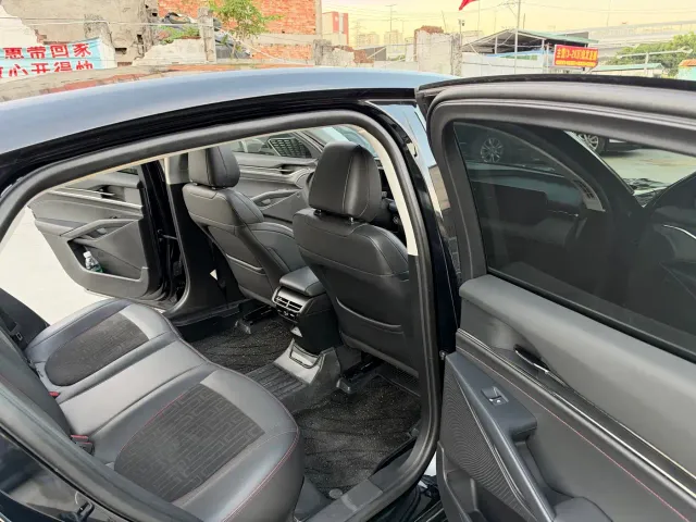 Ford Mondeo — Фото автомобиля 11