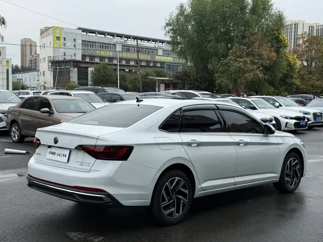 Volkswagen Sagitar — Фото автомобиля 4