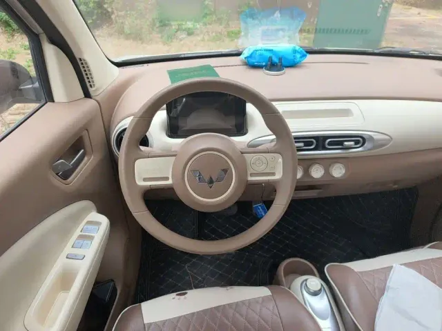 Wuling Hongguang Mini EV — Фото автомобиля 2