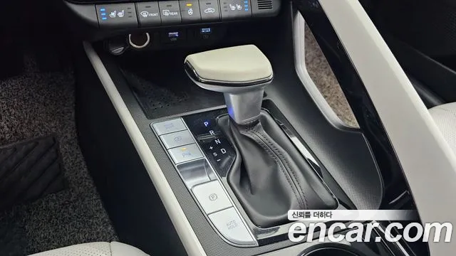 Hyundai Avante CN7 — Фото автомобиля 9