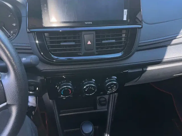 Toyota Vios — Фото автомобиля 8