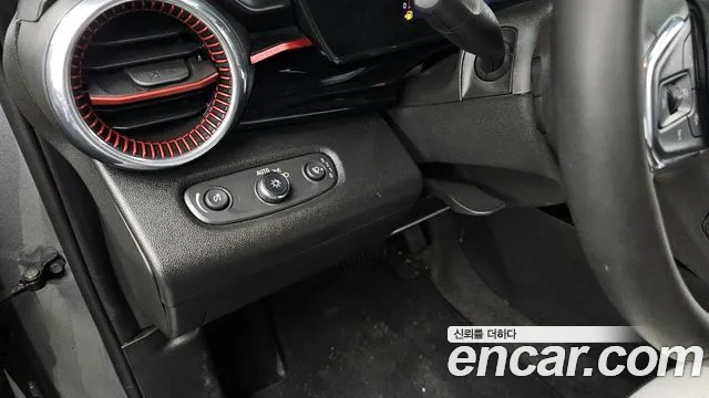 ChevroletGMDaewoo Trax Trax Кроссовер 1.2 Red Line — Фото автомобиля 18