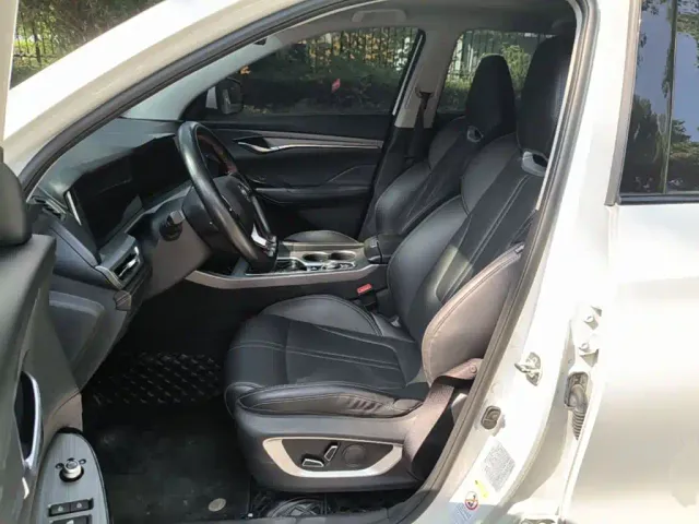 Changan CS75 Plus — Фото автомобиля 14