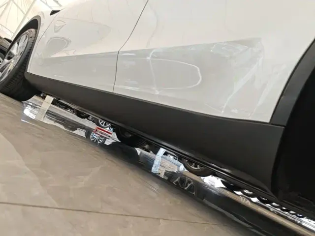 Tesla Model Y — Фото автомобиля 21