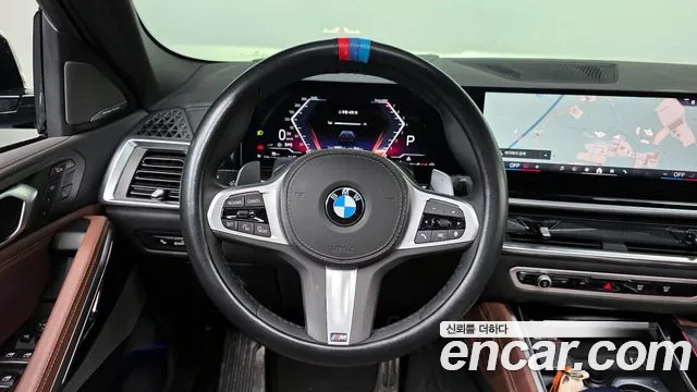 BMW X6 xDrive40i M Sport — Фото автомобиля 13