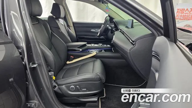 Genesis GV70 2.5T Бензин 2WD — Фото автомобиля 10