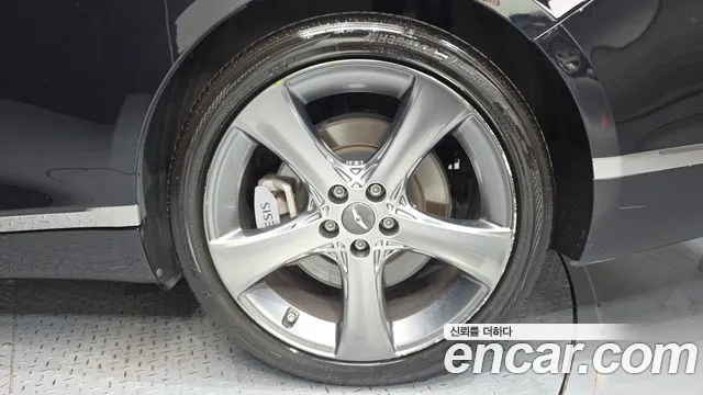 Genesis G80 Бензин 2.5 турбо AWD — Фото автомобиля 19