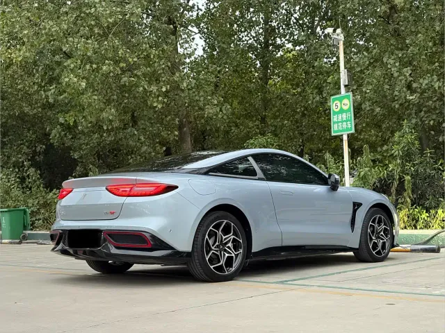 Hozon Neta GT — Фото автомобиля 11