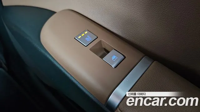 Hyundai Grandeur GN7 — Фото автомобиля 19