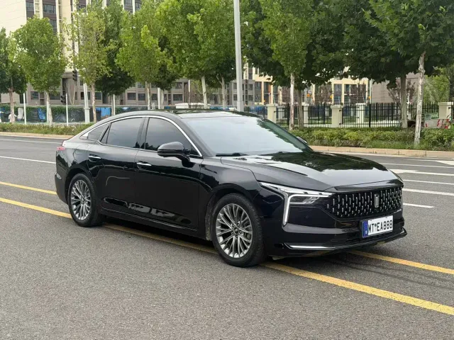 Bestune B70 — Фото автомобиля 3