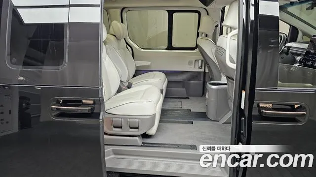 Hyundai Staria Staria 4WD Lounge 7 мест — Фото автомобиля 11