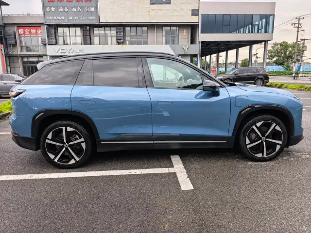 Nio ES7 — Фото автомобиля 4