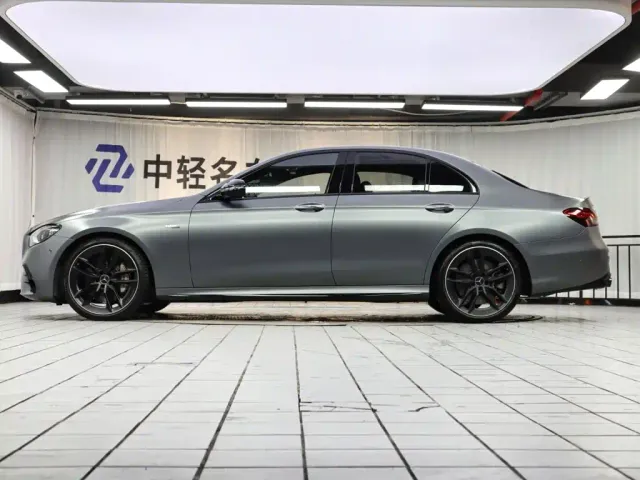 Mercedes-Benz E-Class AMG — Фото автомобиля 3