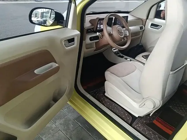 Wuling Hongguang Mini EV — Фото автомобиля 15