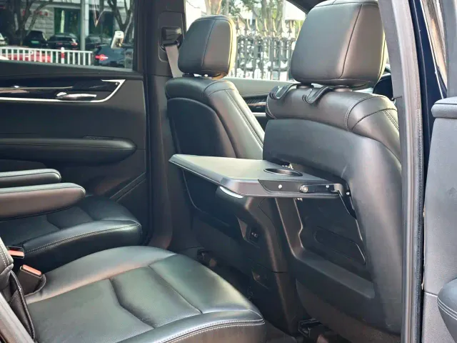 Cadillac XT6 — Фото автомобиля 13
