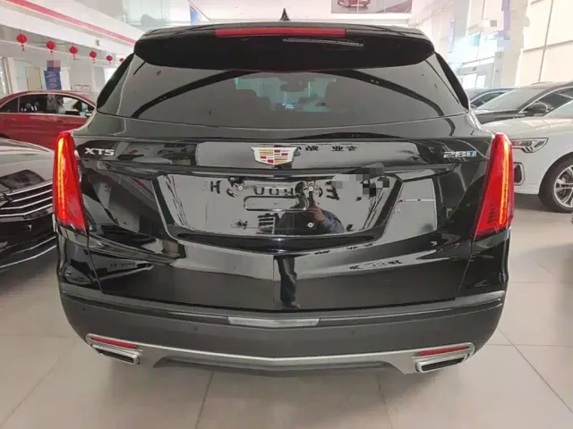 Cadillac XT5 — Фото автомобиля 5