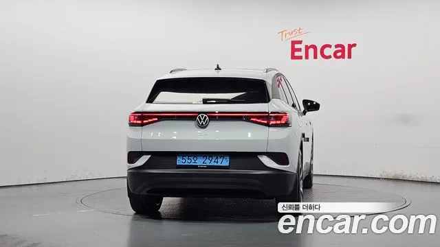 Volkswagen ID.4 — Фото автомобиля 4