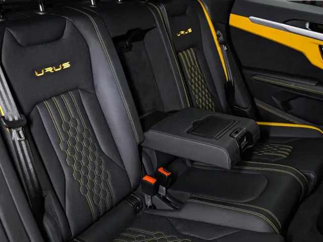 Lamborghini Urus — Фото автомобиля 24