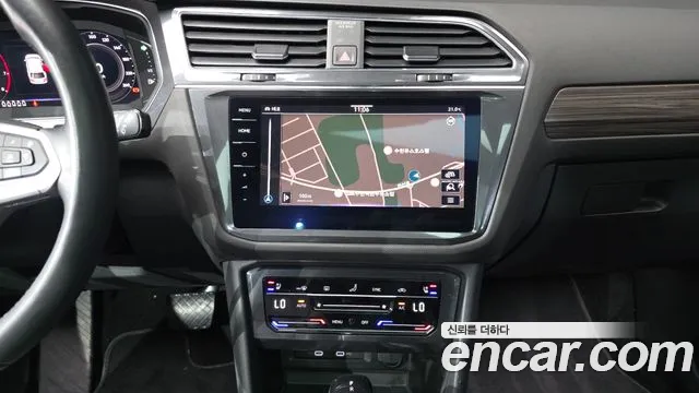 Volkswagen Tiguan — Фото автомобиля 14