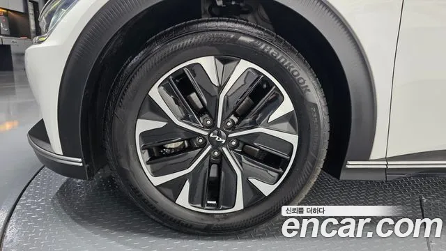 Kia EV6 Long Range — Фото автомобиля 5