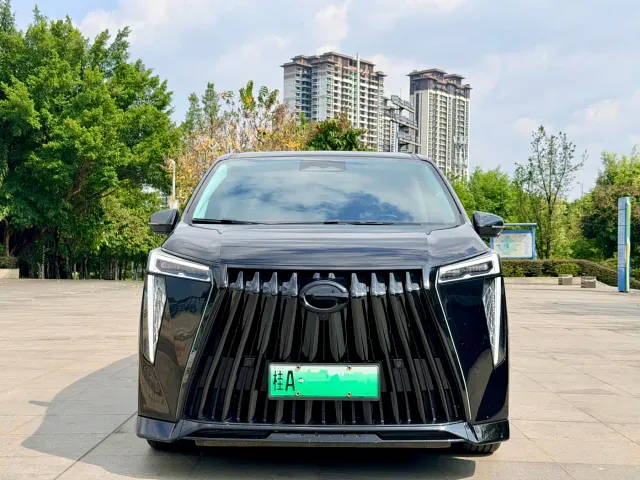GAC Trumpchi E9 — Фото автомобиля 5